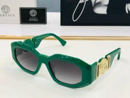 Picture of Versace Sunglasses _SKUfw55116520fw